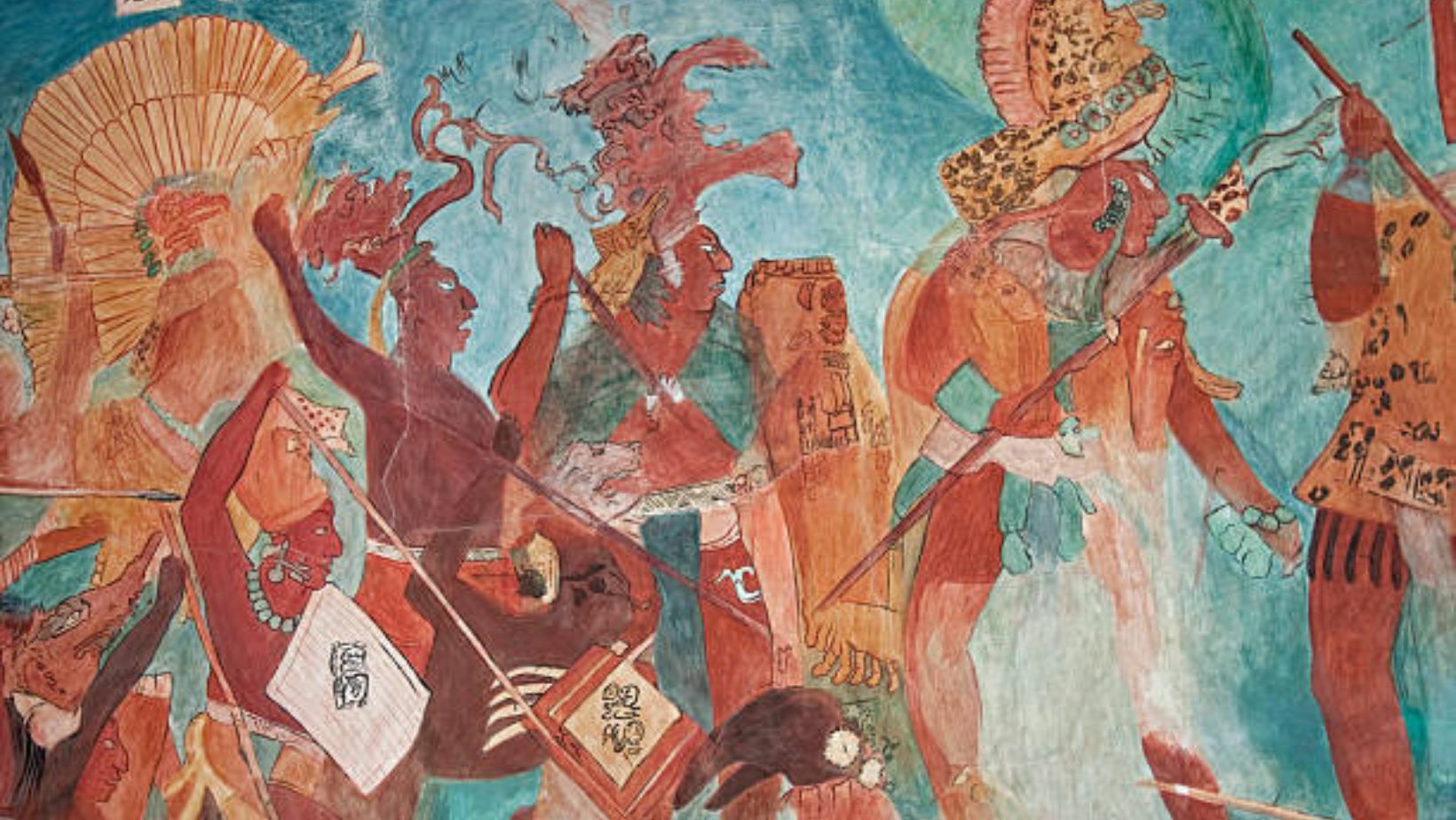 Murals Depicting Complex Society, main features of Mayan art and sculpture